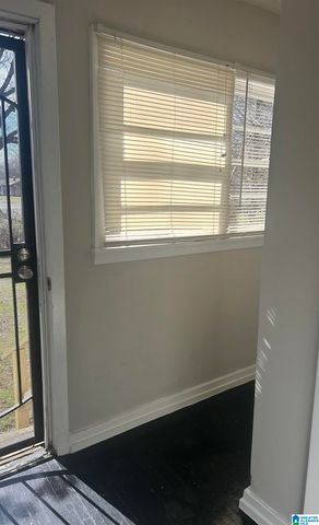 400 11TH STREET SW, Birmingham, AL 35211