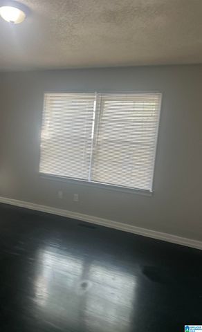 400 11TH STREET SW, Birmingham, AL 35211