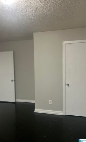 400 11TH STREET SW, Birmingham, AL 35211
