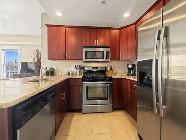 121 E Cottage St U-4, Boston, MA 02125