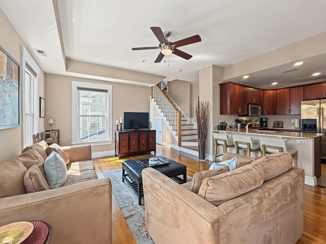 121 E Cottage St U-4, Boston, MA 02125