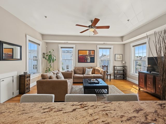 121 E Cottage St U-4, Boston, MA 02125
