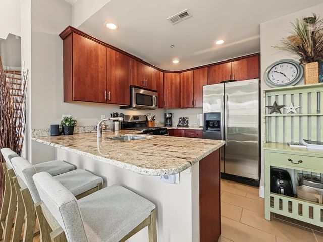121 E Cottage St U-4, Boston, MA 02125