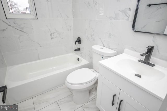 2110 ROLANDER ST, Hyattsville, MD 20783