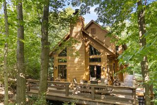 7565 Hickory DRIVE, Fredonia, WI 53021