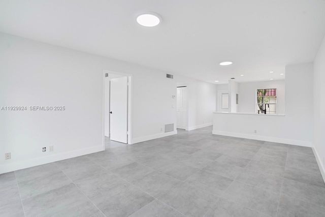 737 Nantucket Cir B, Lake Worth, FL 33467