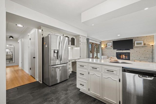 4309 Canterbury LANE, Mount Pleasant, WI 53403