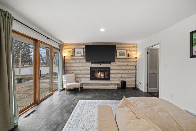 4309 Canterbury LANE, Mount Pleasant, WI 53403