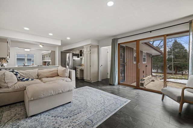 4309 Canterbury LANE, Mount Pleasant, WI 53403