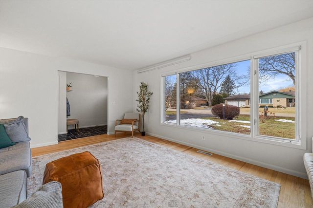 4309 Canterbury LANE, Mount Pleasant, WI 53403