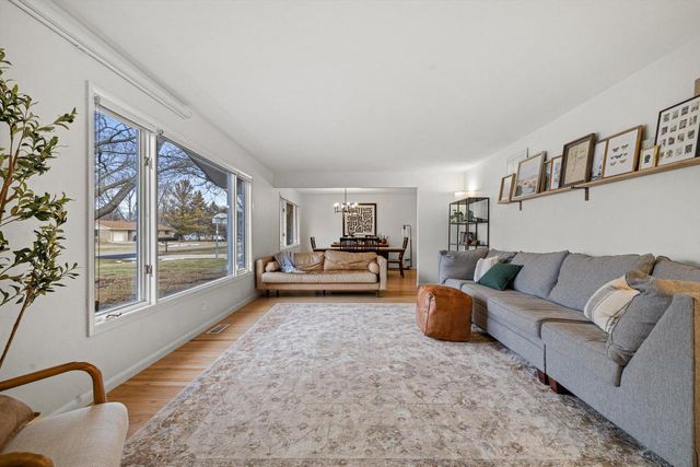 4309 Canterbury LANE, Mount Pleasant, WI 53403