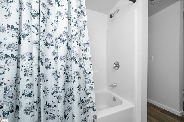 351 Morgan Road, Wellford, SC 29385