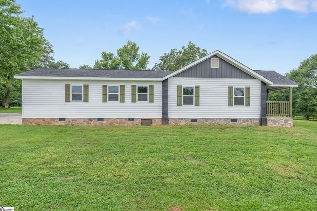 351 Morgan Road, Wellford, SC 29385