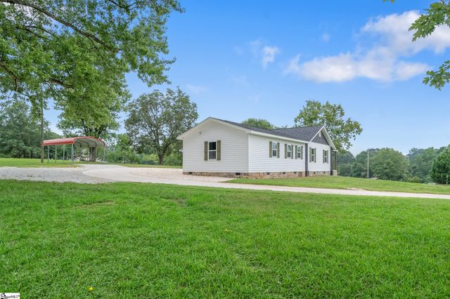 351 Morgan Road, Wellford, SC 29385