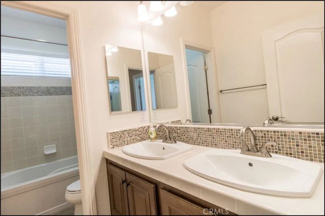 47 Santa Barbara, Aliso Viejo, CA 92656
