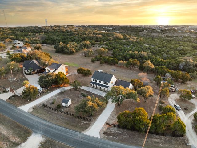 11305 SW Oaks, Austin, TX 78737