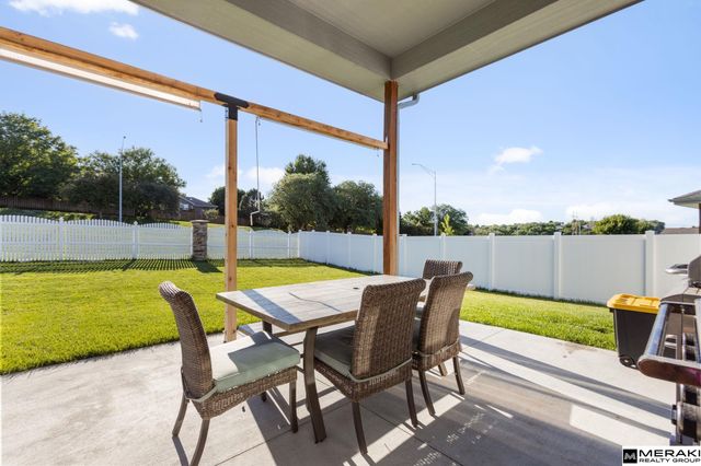 9302 S 71 Avenue, Papillion, NE 68123