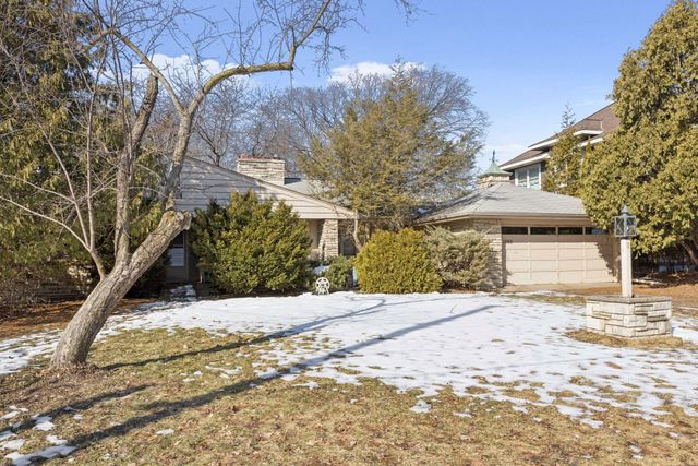 1065 Colby Street, Saint Paul, MN 55116