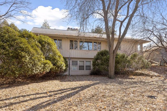 1065 Colby Street, Saint Paul, MN 55116