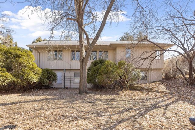 1065 Colby Street, Saint Paul, MN 55116