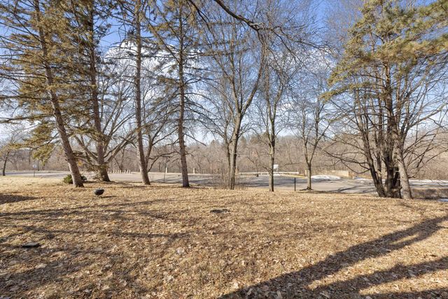 1065 Colby Street, Saint Paul, MN 55116