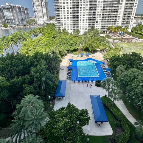 2851 NE 183RD Street 914E, Aventura, FL 33160