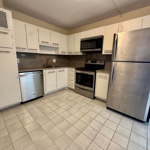 2851 NE 183RD Street 914E, Aventura, FL 33160