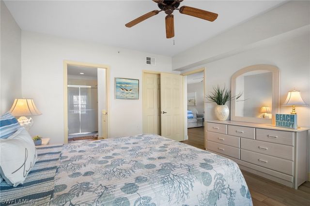 3009 Driftwood WAY 2803, Naples, FL 34109