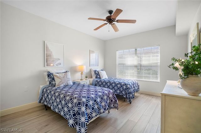 3009 Driftwood WAY 2803, Naples, FL 34109