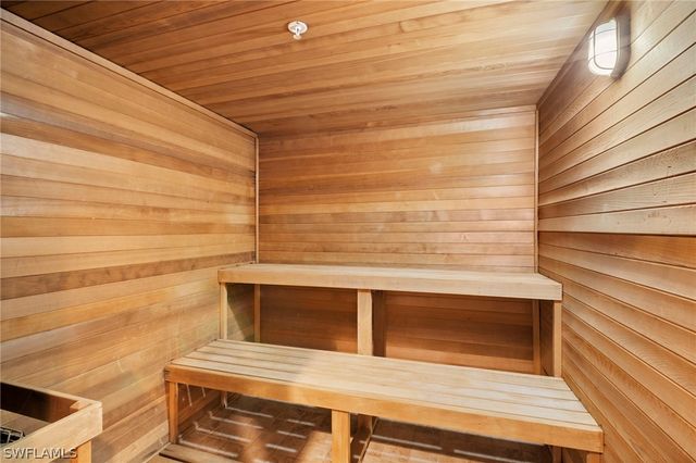 3009 Driftwood WAY 2803, Naples, FL 34109