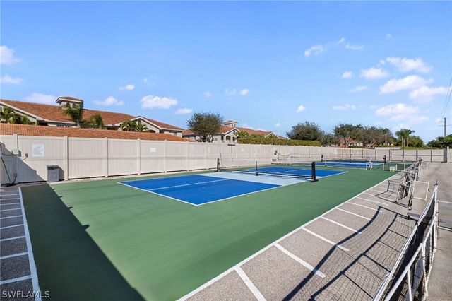 3009 Driftwood WAY 2803, Naples, FL 34109