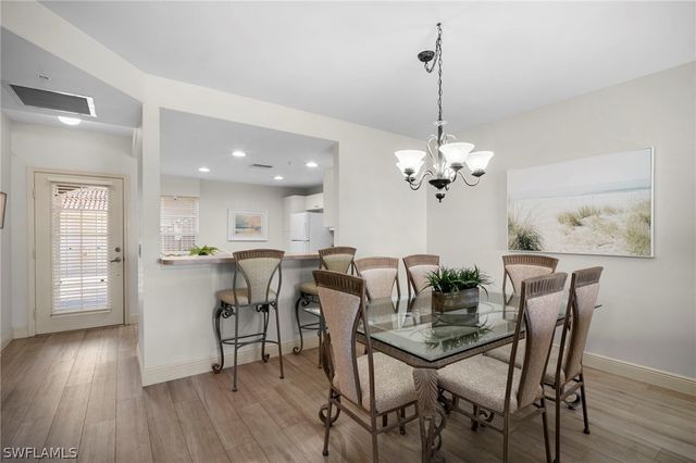 3009 Driftwood WAY 2803, Naples, FL 34109