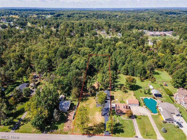 4702 Messerly Road, Canfield, OH 44406