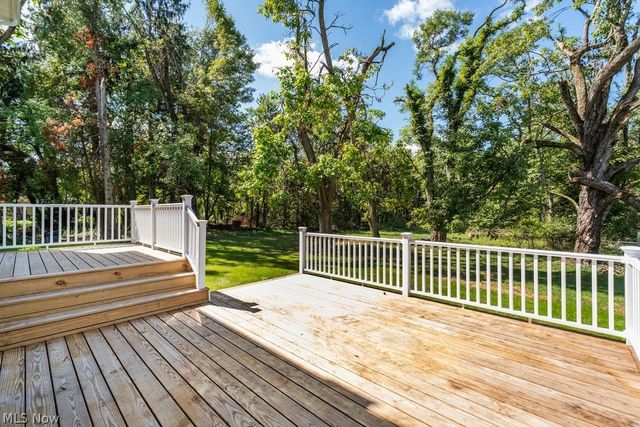 4702 Messerly Road, Canfield, OH 44406