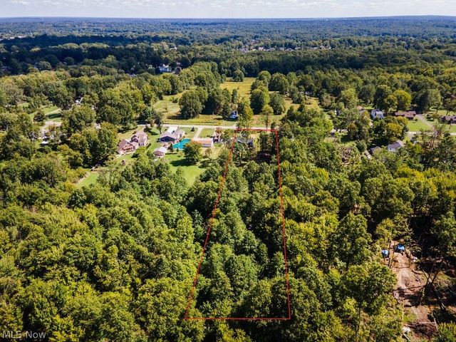 4702 Messerly Road, Canfield, OH 44406