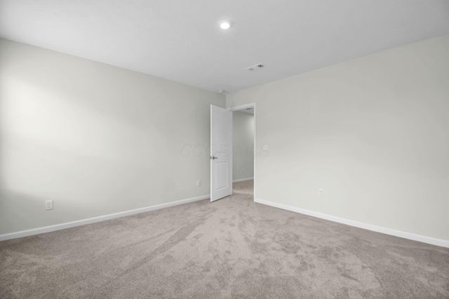 369 Crownover Way, Lewis Center, OH 43035