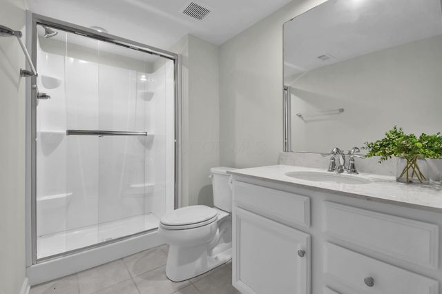 369 Crownover Way, Lewis Center, OH 43035