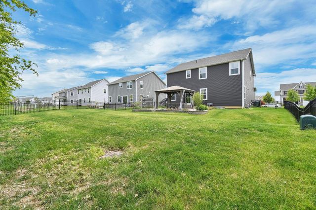369 Crownover Way, Lewis Center, OH 43035