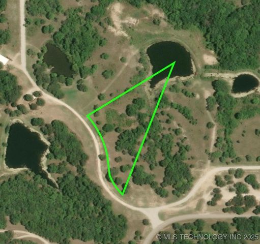 002 W Buffalo Springs Court, Sulphur, OK 73086