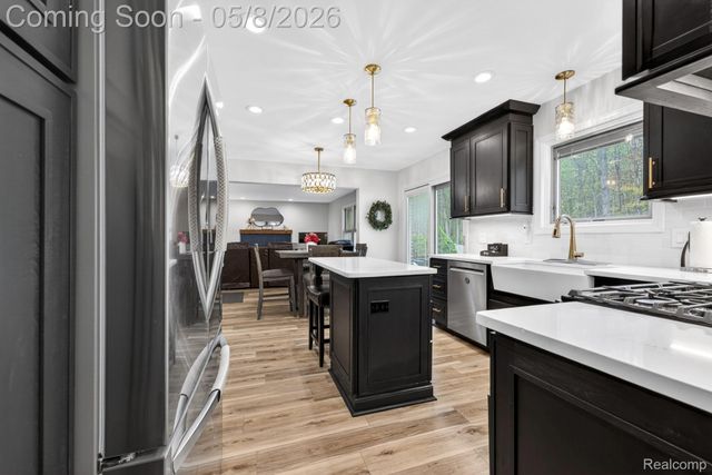 21746 Hildebrandt Drive, Brownstown Charter Township, MI 48134