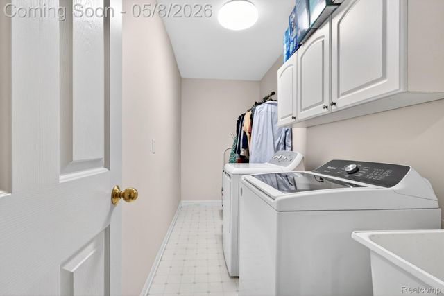 21746 Hildebrandt Drive, Brownstown Charter Township, MI 48134