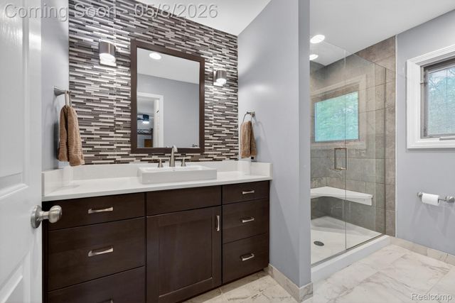 21746 Hildebrandt Drive, Brownstown Charter Township, MI 48134