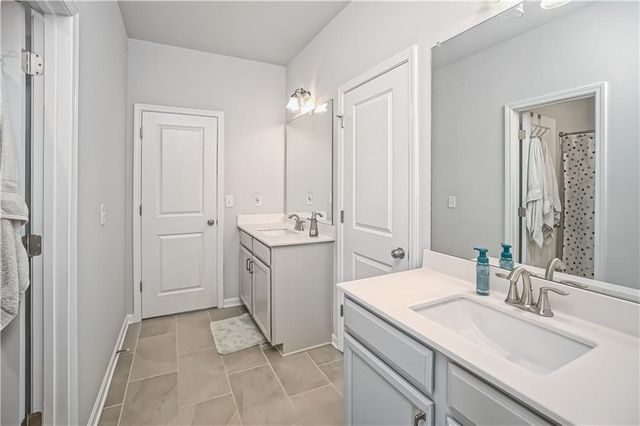 4778 Spruce Way, South Fulton, GA 30331