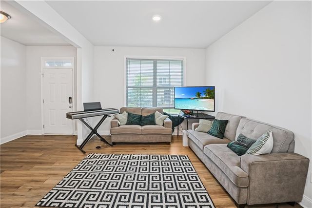 4778 Spruce Way, South Fulton, GA 30331
