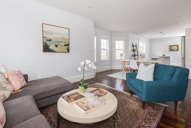 8 Lafayette St 1, Arlington, MA 02474