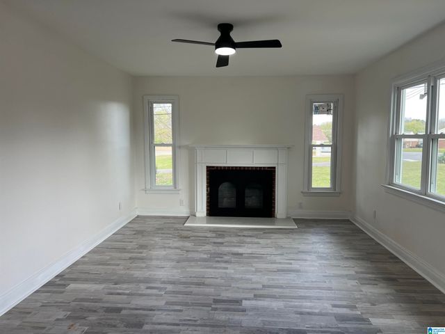 824 SOUTH STREET E, Talladega, AL 35160