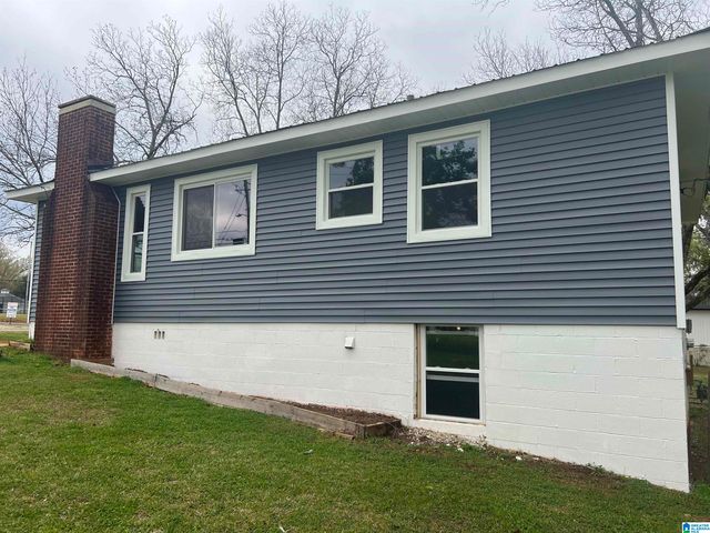 824 SOUTH STREET E, Talladega, AL 35160