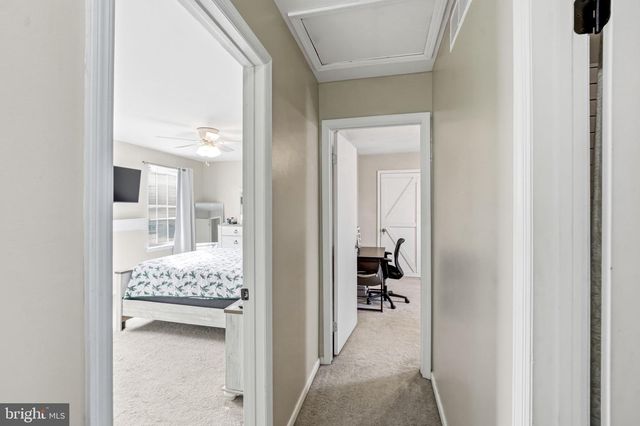 17 FAWN LN, Sicklerville, NJ 08081