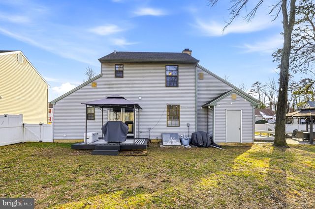 17 FAWN LN, Sicklerville, NJ 08081