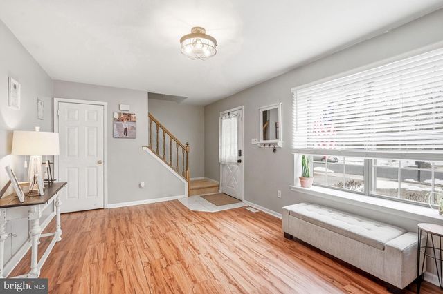 17 FAWN LN, Sicklerville, NJ 08081